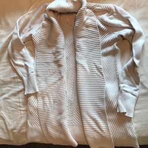 A Pea in the Pod Maternity Cardigan